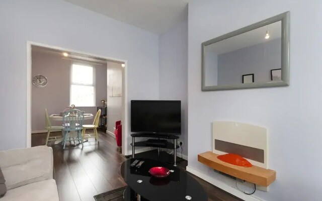 Gwladys 2 bedroom house