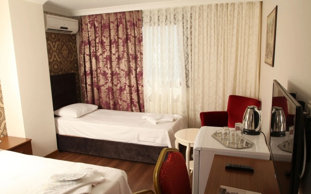 Safir Hotel