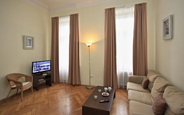 RiverView Apartments