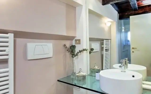 Rent In Rome - Appartamento Santa Maria
