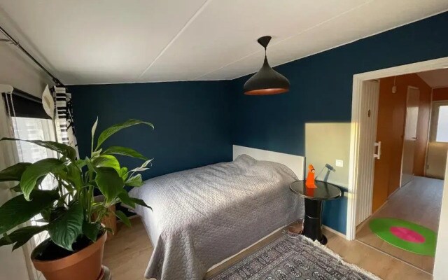 Stylish 2 bedroom city apartment