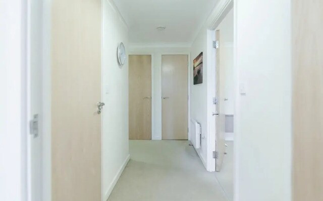 Roomspace Apartments-Courtyard Guildford