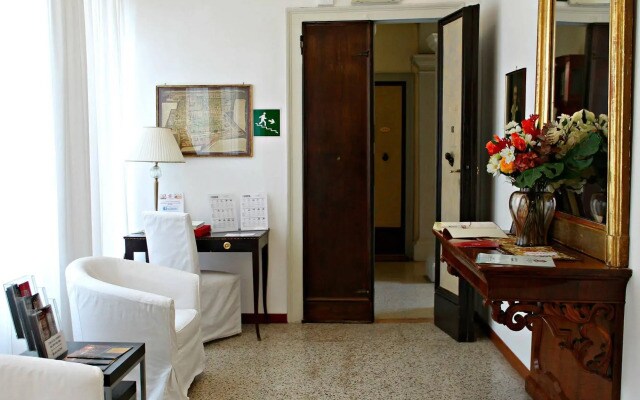 Ca' Foscolo Residence