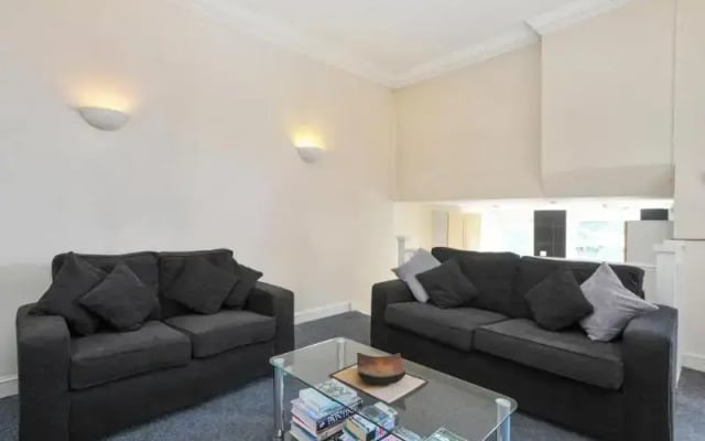 Access Accommodation Maida Vale North