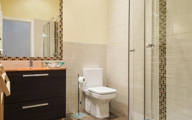 Callao Apartment II 4BR 3BT