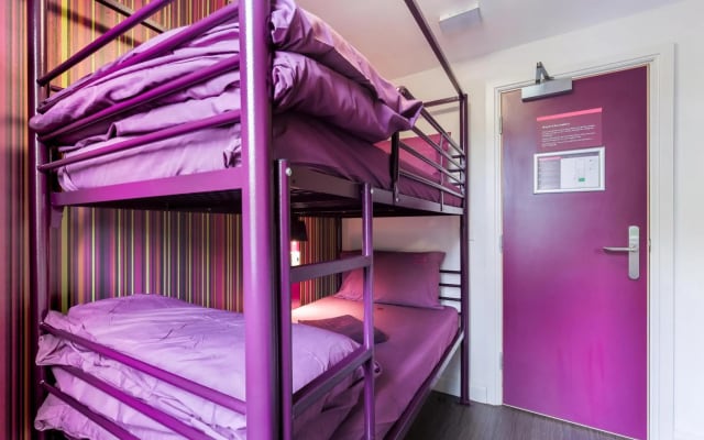 Safestay London Kensington Holland Park