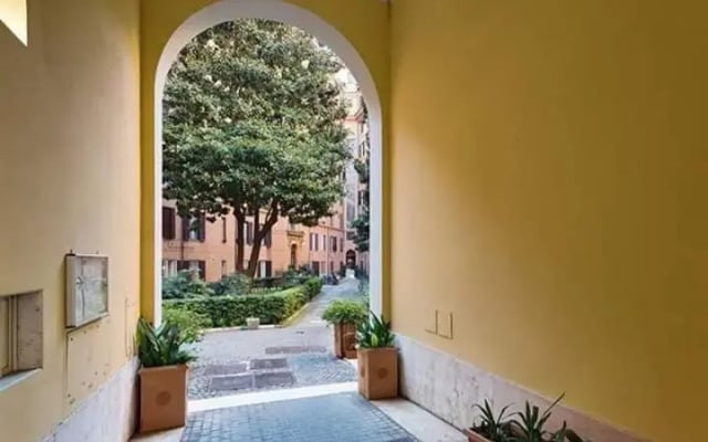 La Pausa