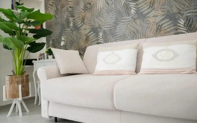 Central Luxury Apartment