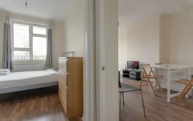 4 Bedroom Apartment in Battersea