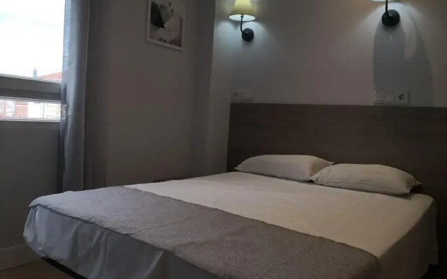 Hostal Golden Alcalá