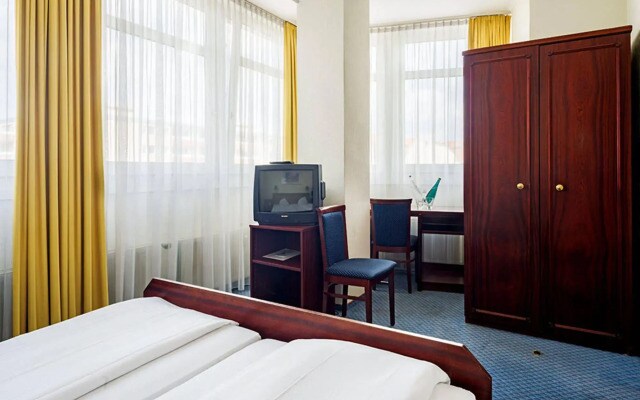 Panorama Am Adenauerplatz Hotel