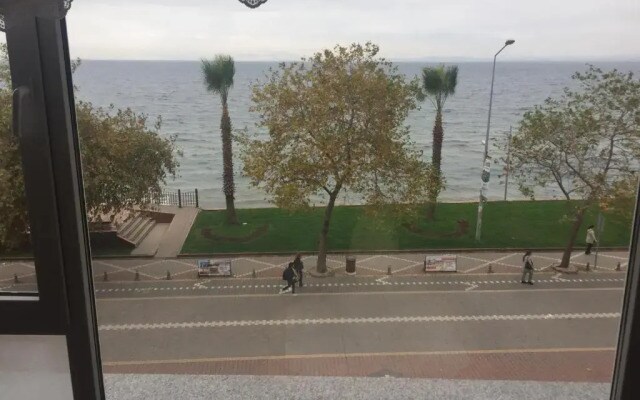 Aydın 3 Apartment