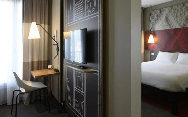 Ibis Paris Tour Montparnasse 15Ème