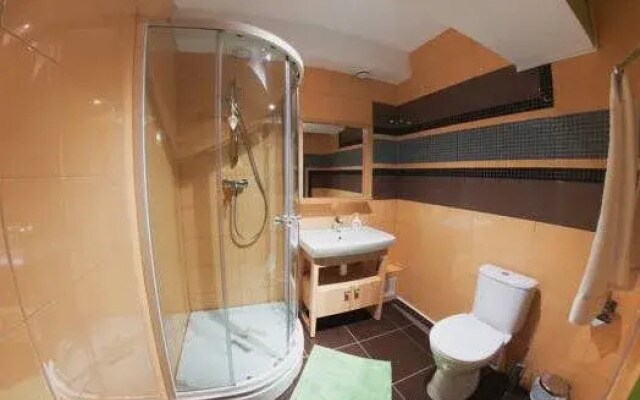 Hotel Euphoria