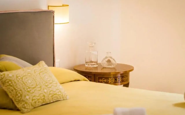 Spanish Steps Studio