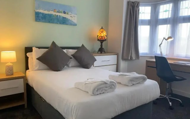 P&J Hotel