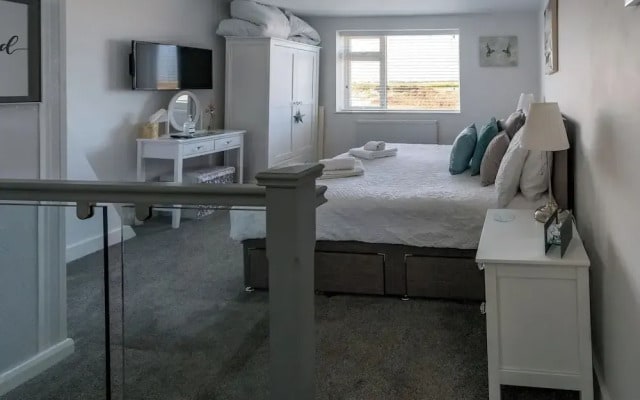 Seaside Cottage Hot tub & Games Room