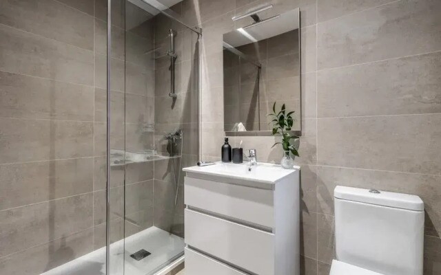 Stella - 3 Bedrooms in Goya