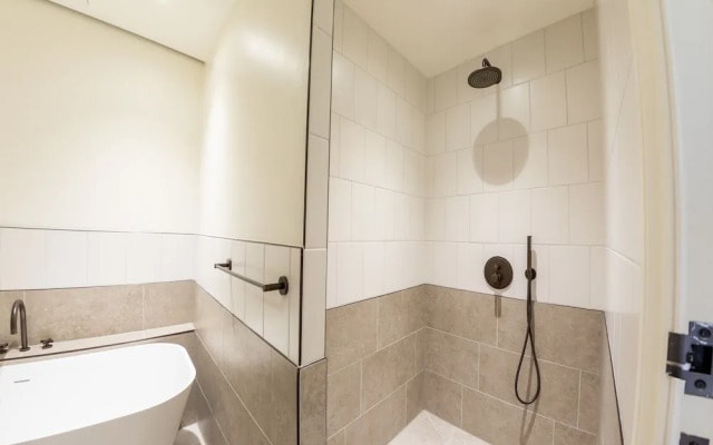 The Pembridge 11