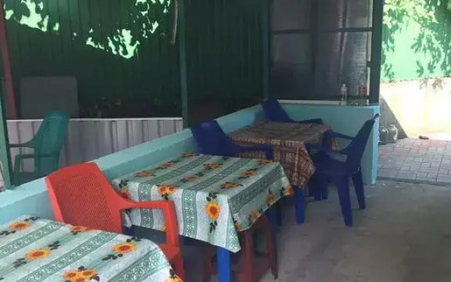 Guest House on Sportivnaya 1a