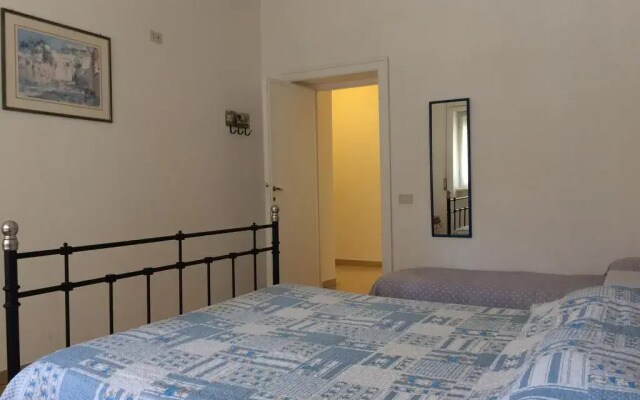 Romolo House