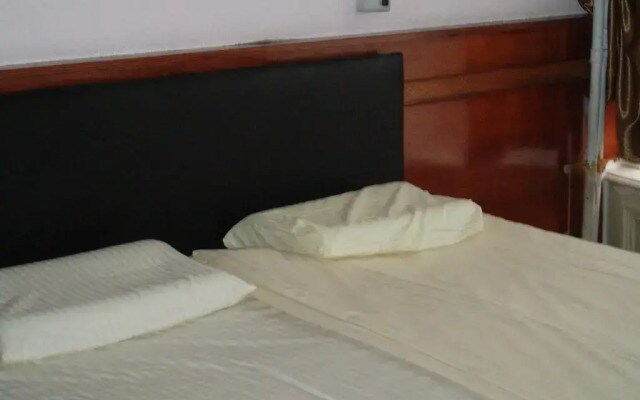 Hotel Manofa