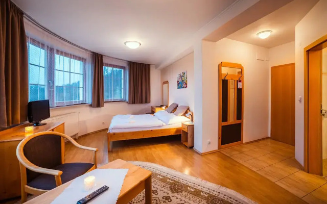 Hotel Velka Klajdovka