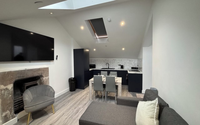 Cumberland Street Apartments