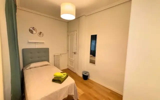 Rooms Carlos, next to Plaza Mayor