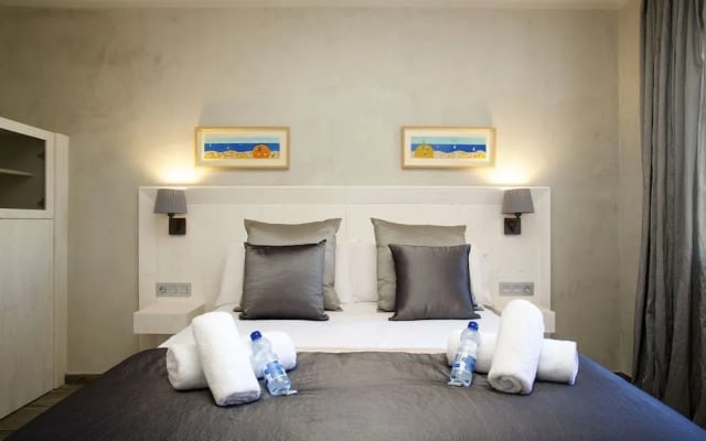 BarcelonaForRent Market Suites