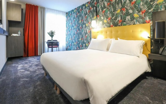 ibis Styles Puteaux Paris La Defense