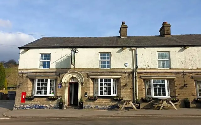 The Shady Oak Inn