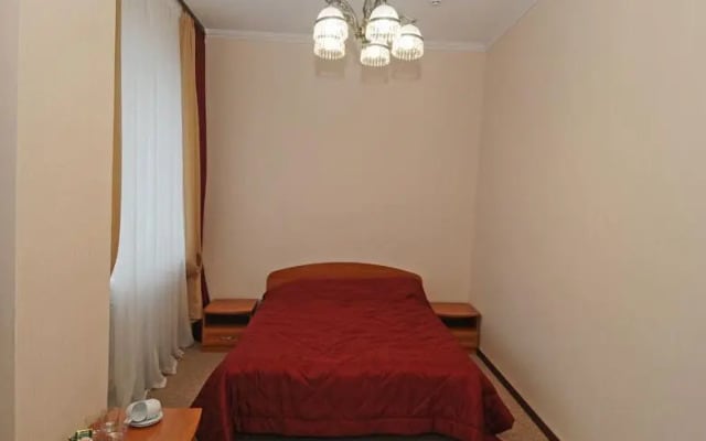 Seven hills hotel