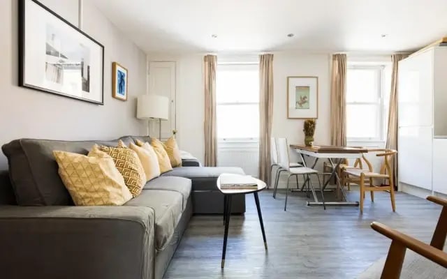 Luxury Duplex Apartment in Fitzrovia