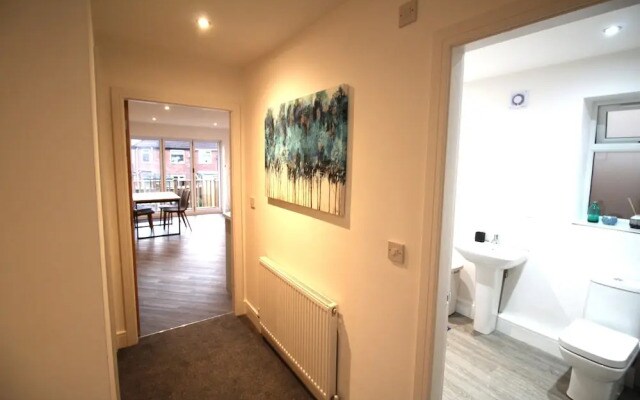 New Build - 2 Bed Bungalow - Large Enclosed Garden