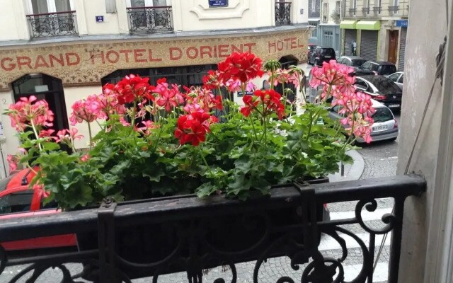 Studio in Paris, With Wonderful City View and Wifi