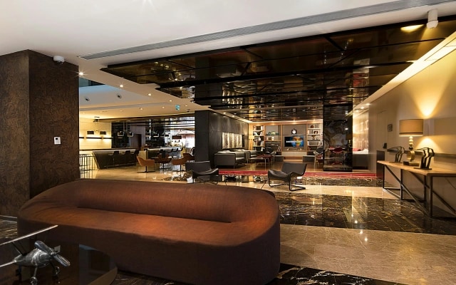 Отель Doubletree By Hilton Istanbul Old Town