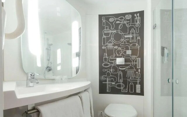 ibis London Stratford