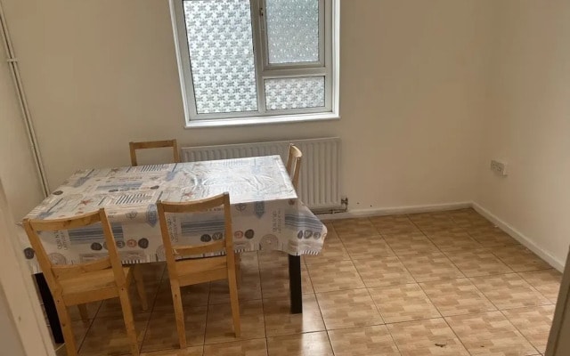 Tran UK Homestay