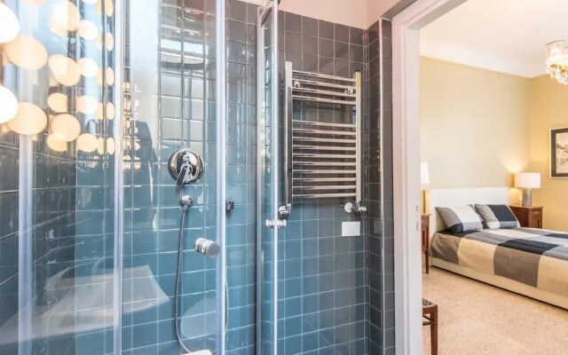 RSH Trastevere Bright Enchanting Apartment
