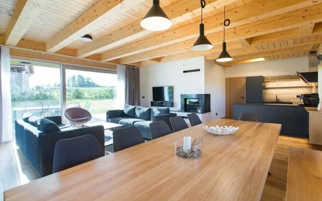 Chalet in Cista Near Ski Slopes