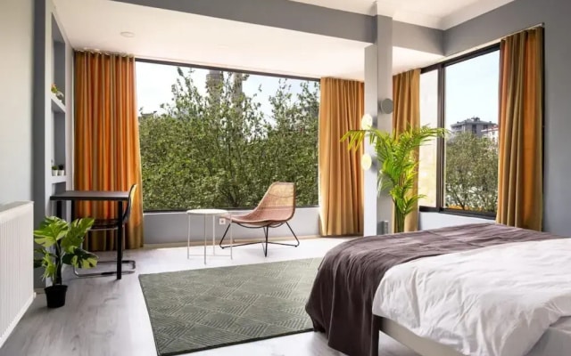 Charming Flat Near Bagdat Street in Kadikoy