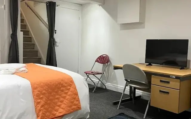 Apartment-sleep6-wifi-family Friendly