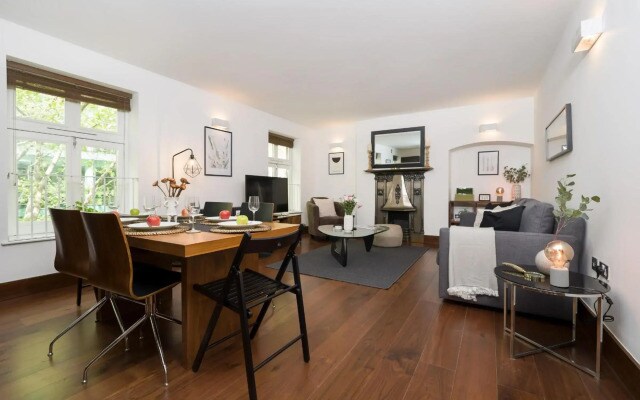 New! Big 2 Bedr/3 Beds Best Covent Garden!