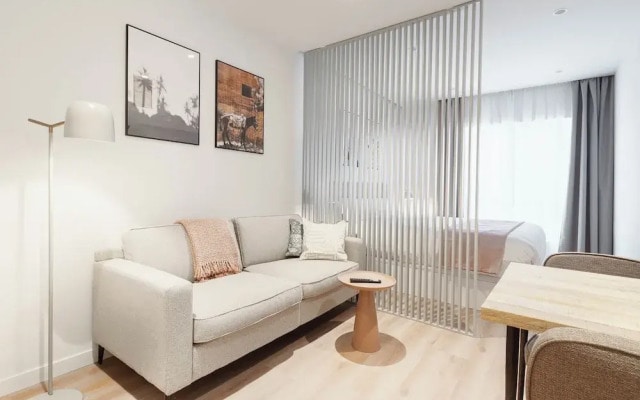 Limehome Madrid Calle Hurtado de Mendoza
