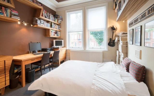 Heart of Hampstead Retreat