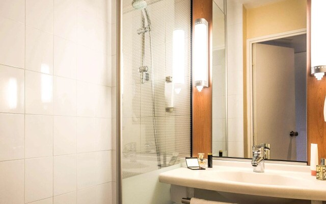 Отель Ibis Paris Montmartre Sacré-Coeur