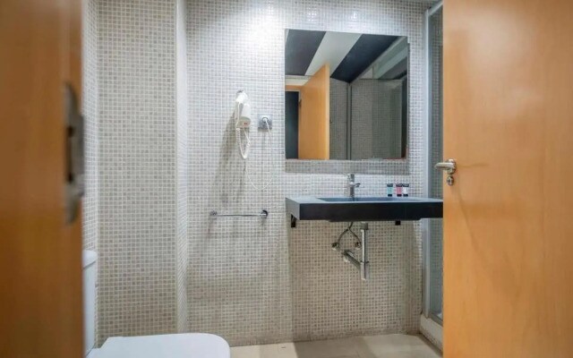 Modern and bright apartment in Eixample 1-2