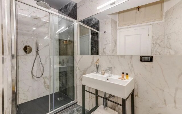 Adrianus Hotel