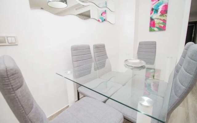 Classy 4 bedrooms Apartment